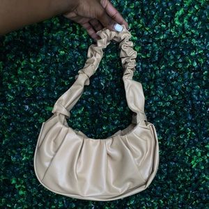 Nude purse